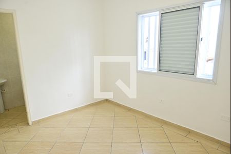 Suite 1 de casa para alugar com 2 quartos, 50m² em Guilhermina, Praia Grande