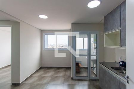 Sala de apartamento para alugar com 2 quartos, 34m² em Vila Tolstoi, São Paulo