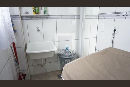 Casa para alugar com 100m², 3 quartos e sem vagaArea de Serviço