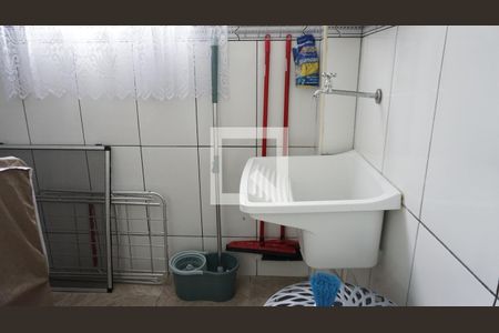 Casa para alugar com 100m², 3 quartos e sem vagaArea de Serviço