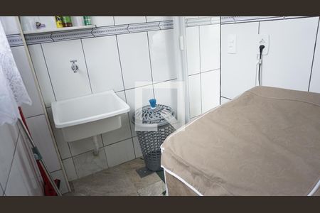 Casa para alugar com 100m², 3 quartos e sem vagaArea de Serviço