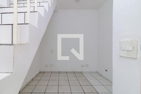 Casa para alugar com 170m², 3 quartos e 2 vagasÁrea de Serviço - Banheiro