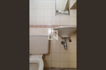 Casa para alugar com 170m², 3 quartos e 2 vagasÁrea de Serviço - Banheiro