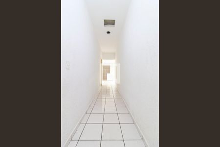 Casa para alugar com 170m², 3 quartos e 2 vagasCorredor