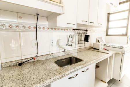 Apartamento à venda com 74m², 3 quartos e 1 vaga Apartamento à venda com 74m², 3 quartos e 1 vagaCozinha