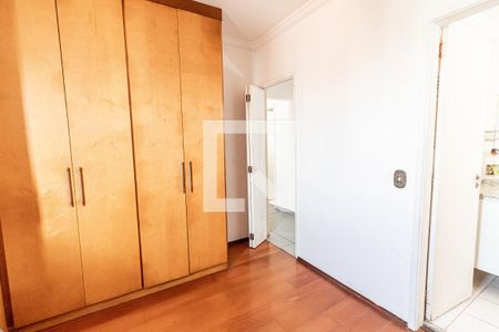 Apartamento à venda com 74m², 3 quartos e 1 vaga Apartamento à venda com 74m², 3 quartos e 1 vagaSuíte