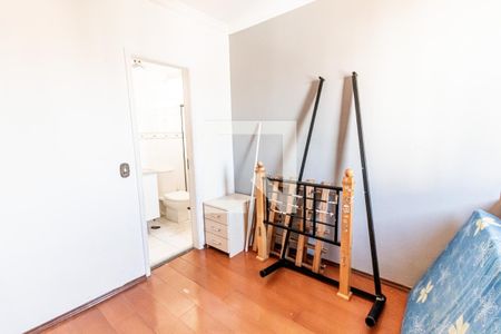 Apartamento à venda com 74m², 3 quartos e 1 vaga Apartamento à venda com 74m², 3 quartos e 1 vagaSuíte