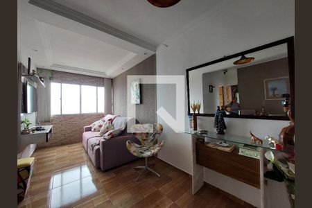 Sala de apartamento para alugar com 3 quartos, 69m² em Vila São Paulo, São Paulo