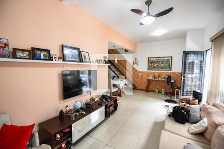 Sala de casa de condomínio para alugar com 1 quarto, 120m² em Cachambi, Rio de Janeiro