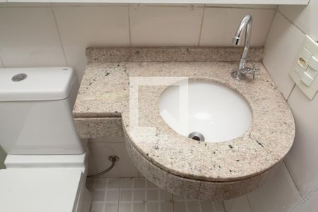 Banheiro de apartamento à venda com 2 quartos, 70m² em Indianópolis, São Paulo