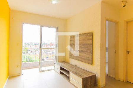 Sala de apartamento à venda com 2 quartos, 50m² em Vila Carmosina, São Paulo