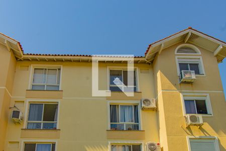 Apartamento para alugar com 48m², 2 quartos e 1 vagaplaquinha instalada na janela da sala