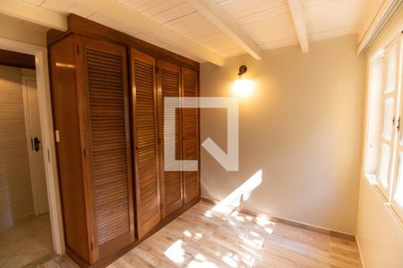 Quarto 1 de casa para alugar com 5 quartos, 360m² em Itaipu, Niterói