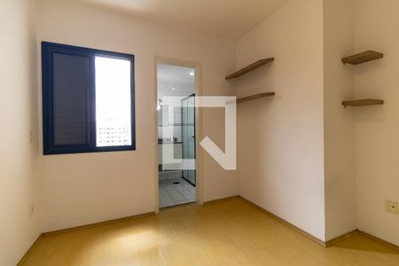 Suíte de apartamento para alugar com 2 quartos, 65m² em Aclimação, São Paulo
