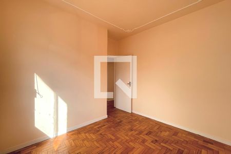 Quarto 2 de apartamento para alugar com 2 quartos, 70m² em São João, Porto Alegre
