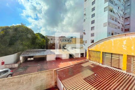 Vista do Quarto 1 de apartamento para alugar com 2 quartos, 70m² em São João, Porto Alegre