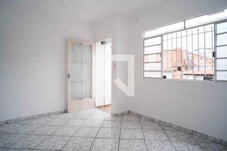 Sala de casa para alugar com 2 quartos, 65m² em Burgo Paulista, São Paulo