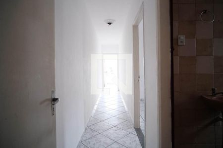 Corredor de casa para alugar com 2 quartos, 65m² em Burgo Paulista, São Paulo