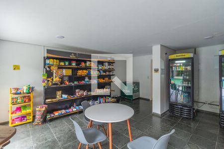 Apartamento para alugar com 131m², 3 quartos e 2 vagasÁrea comum - Mercado