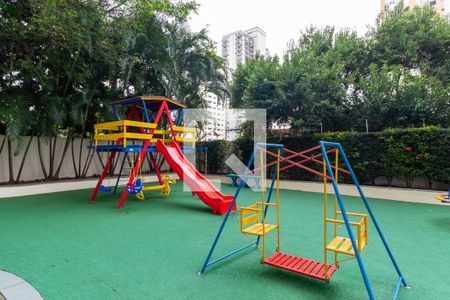 Apartamento para alugar com 131m², 3 quartos e 2 vagasÁrea comum - Playground