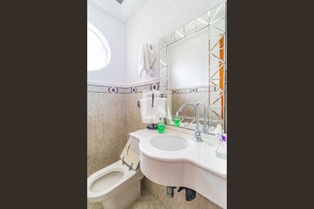 Lavabo de casa à venda com 3 quartos, 235m² em Cidade São Francisco, São Paulo