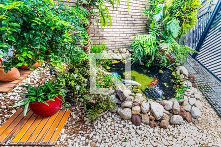 Casa à venda com 235m², 3 quartos e 2 vagas Casa à venda com 235m², 3 quartos e 2 vagasJardim