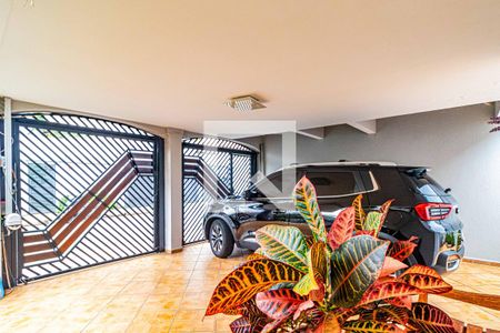 Casa à venda com 235m², 3 quartos e 2 vagas Casa à venda com 235m², 3 quartos e 2 vagasGaragem