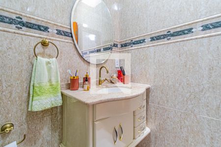 Casa à venda com 235m², 3 quartos e 2 vagas Casa à venda com 235m², 3 quartos e 2 vagasSuite 03 - Banheiro