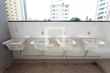 Apartamento para alugar com 40m², 2 quartos e 1 vaga Apartamento para alugar com 40m², 2 quartos e 1 vagaÁrea Comum - Lavanderia