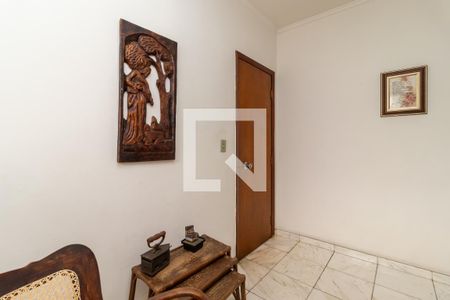 Sala de Entrada de casa à venda com 5 quartos, 280m² em Parque Sao Domingos, São Paulo