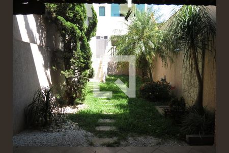 Casa à venda com 394m², 3 quartos e 4 vagasJardim