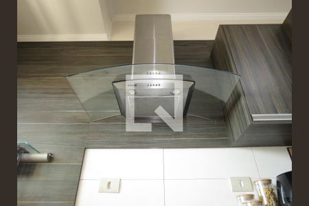 Casa à venda com 394m², 3 quartos e 4 vagasCozinha - Coifa