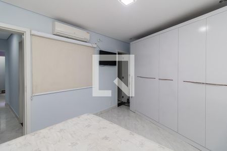 Suíte 1 de casa para alugar com 3 quartos, 120m² em Vila Guilhermina, São Paulo