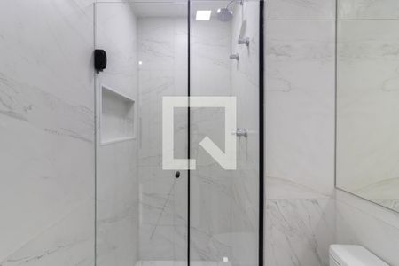 Banheiro de kitnet/studio para alugar com 1 quarto, 30m² em Itaim Bibi, São Paulo