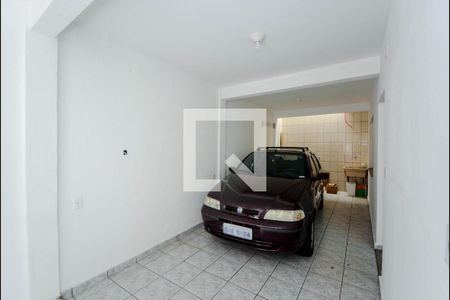 Casa à venda com 130m², 2 quartos e 2 vagas Casa à venda com 130m², 2 quartos e 2 vagasGaragem
