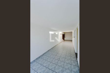 Casa à venda com 130m², 2 quartos e 2 vagas Casa à venda com 130m², 2 quartos e 2 vagasQuintal