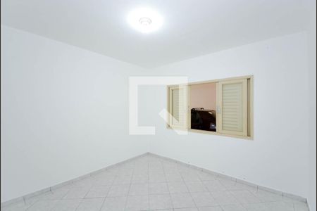 Casa à venda com 130m², 2 quartos e 2 vagas Casa à venda com 130m², 2 quartos e 2 vagasQuarto 2