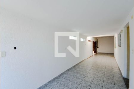 Casa à venda com 130m², 2 quartos e 2 vagas Casa à venda com 130m², 2 quartos e 2 vagasQuintal