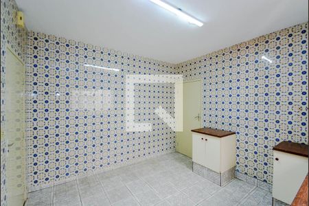 Casa à venda com 130m², 2 quartos e 2 vagas Casa à venda com 130m², 2 quartos e 2 vagasCozinha