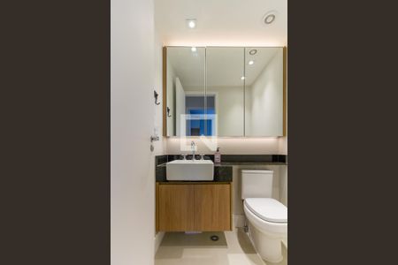 Apartamento para alugar com 39m², 2 quartos e 1 vaga Apartamento para alugar com 39m², 2 quartos e 1 vagaBanheiro
