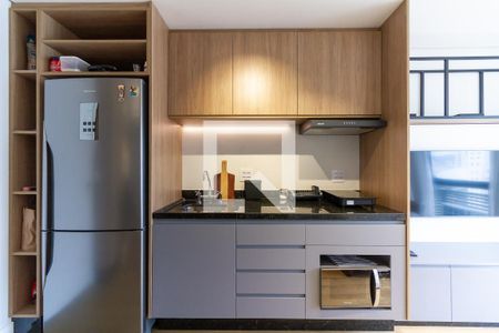 Cozinha de apartamento para alugar com 2 quartos, 39m² em Vila Pompéia, São Paulo