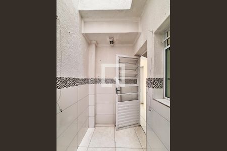 Casa para alugar com 60m², 2 quartos e 1 vagaÁrea de Serviço
