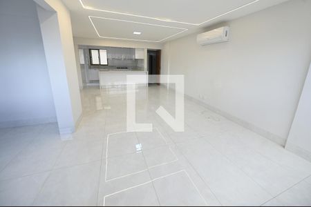 Sala de apartamento para alugar com 3 quartos, 119m² em Setor Bueno, Goiânia