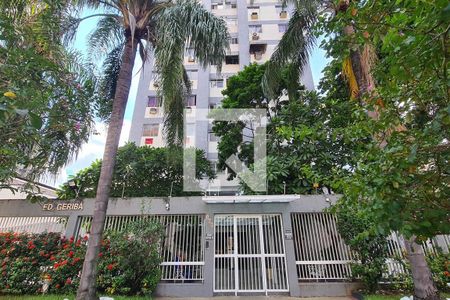 Apartamento à venda com 78m², 2 quartos e 1 vagaFachada do Condomínio