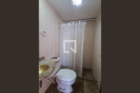 Apartamento à venda com 78m², 2 quartos e 1 vagaBanheiro Social