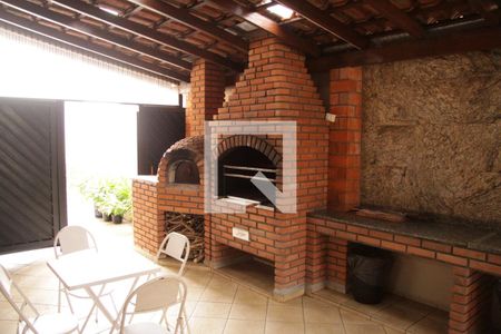 Apartamento para alugar com 55m², 2 quartos e 1 vagaÁrea comum