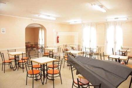 Apartamento para alugar com 55m², 2 quartos e 1 vagaÁrea comum