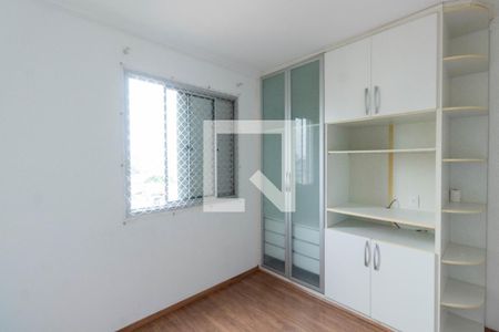 Apartamento à venda com 69m², 3 quartos e 1 vagaQuarto 2