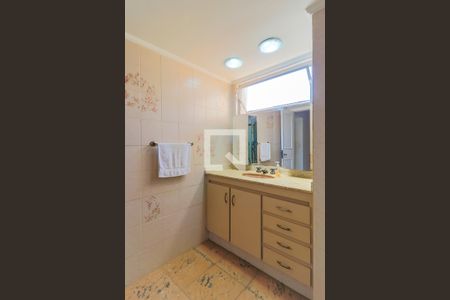 Apartamento para alugar com 102m², 2 quartos e 1 vaga Apartamento para alugar com 102m², 2 quartos e 1 vagaBanheiro