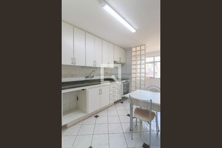 Apartamento para alugar com 102m², 2 quartos e 1 vaga Apartamento para alugar com 102m², 2 quartos e 1 vagaCozinha